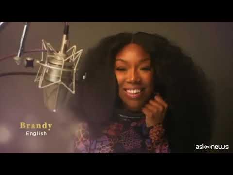 Noemi canta le Principesse Disney con Brandy e altre 13 artiste