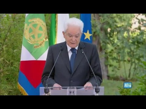 Mattarella: «Il vaccino è un dovere morale e civico»