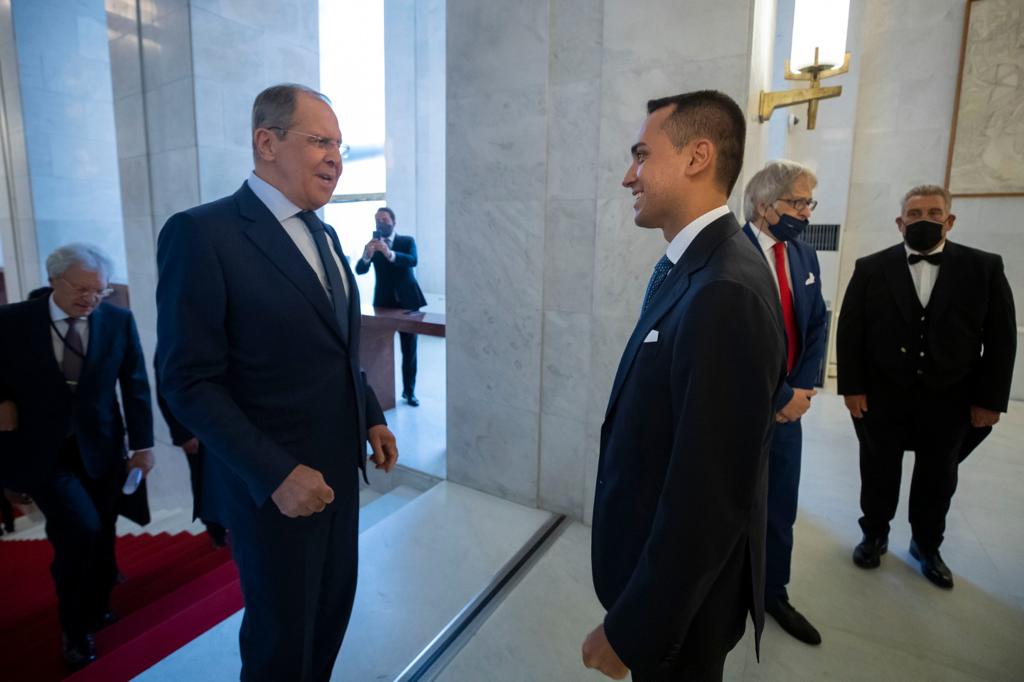 Afghanistan, Di Maio incontra Lavrov “Ruolo Mosca imprescindibile”