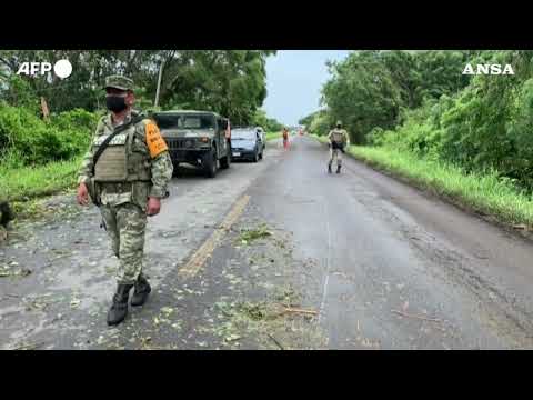 Messico colpito dall’uragano Grace: almeno otto i morti