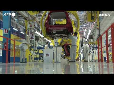 Esaurito bonus per e-car. Produttori, rifinanziarlo