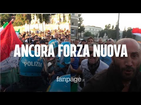 Roma, Forza Nuova ancora in piazza contro il Green Pass: scontri con la polizia