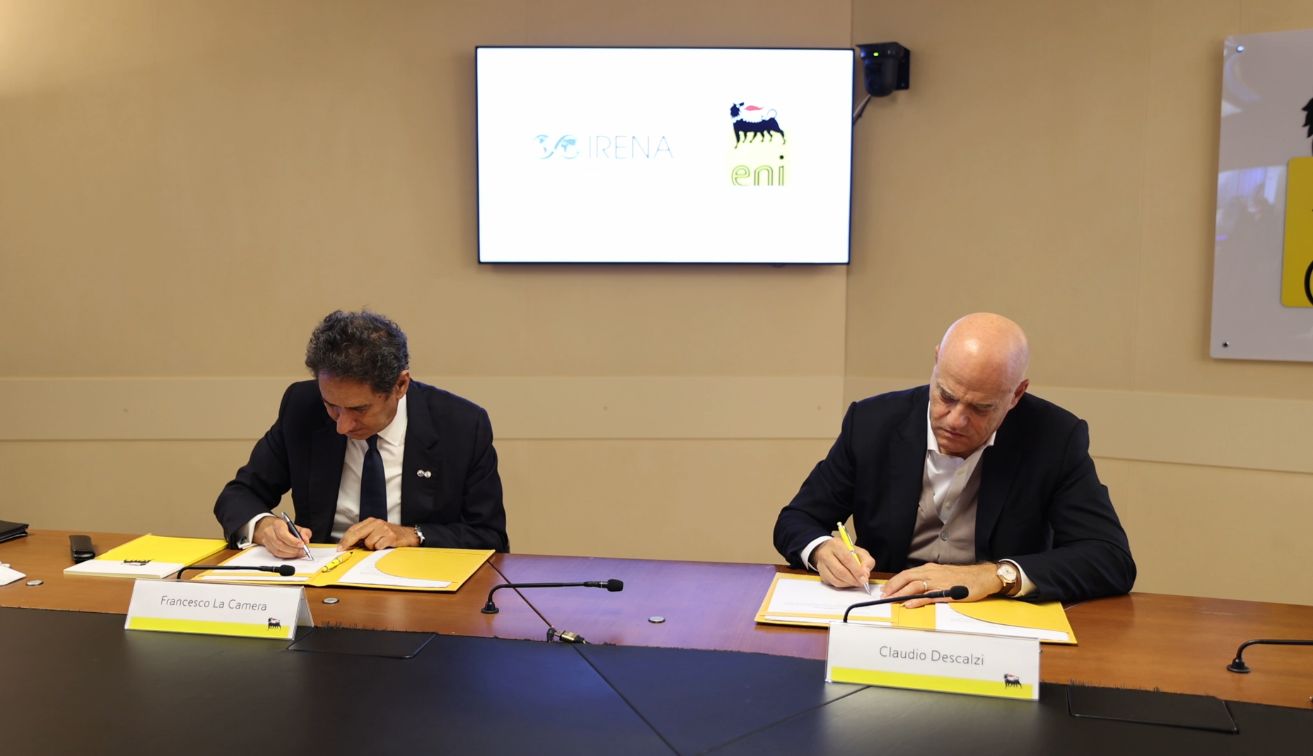 Transizione energetica, accordo tra ENI e Agenzia Energie Rinnovabili