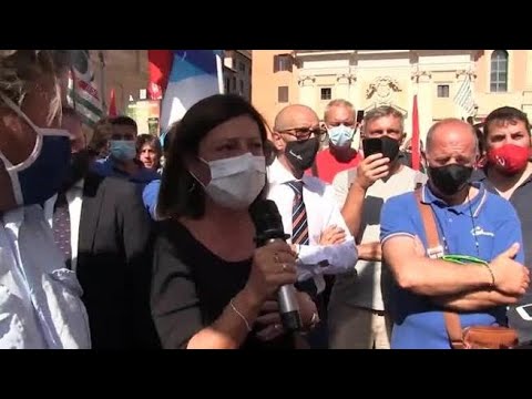 Alitalia, De Micheli: «Il governo è azionista, chiederemo di salvate un’azienda strategica per…