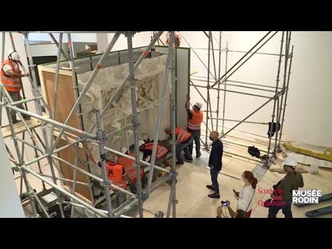 La copia della «Porta dell’Inferno» di Auguste Rodin arriva al Quirinale