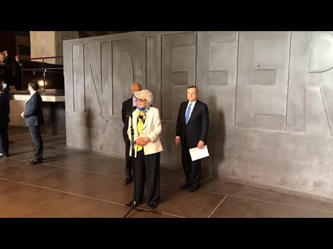 Draghi a Liliana Segre al Memoriale della Shoah: «Grazie per la verità e l’umanità»