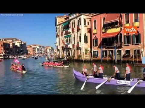 Torna la Regata Storica a Venezia, le immagini dal Canal Grande