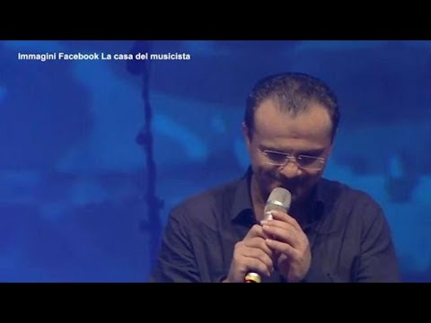 Cateno De Luca cantante: il sindaco di Messina sogna Sanremo