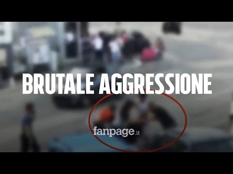 “Non potete entrare senza mascherina”: negoziante picchiato brutalmente dal branco