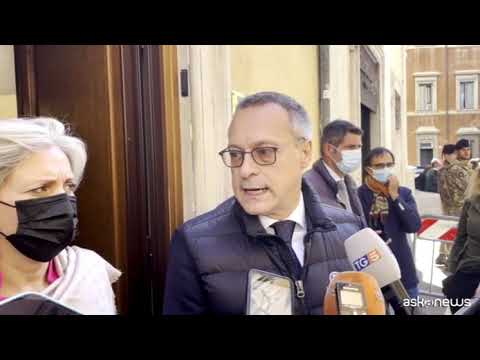 Bonomi (Confindustria): tamponi a carico di chi deve farli