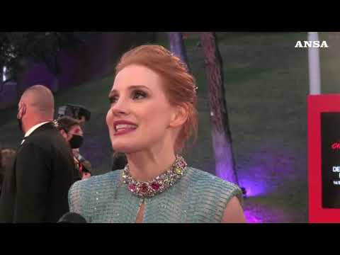 “The Eyes of Tammy Faye”, il film che apre la Festa del cinema di Roma