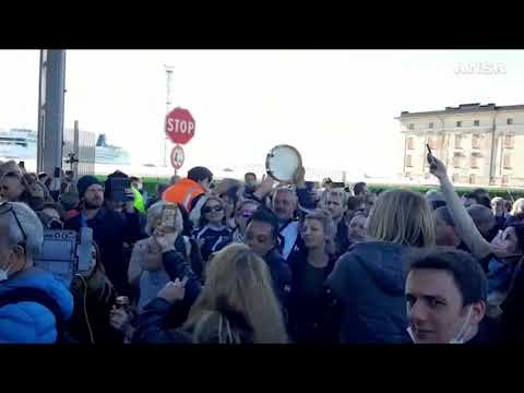 Green Pass, a Trieste continua la protesta dei portuali