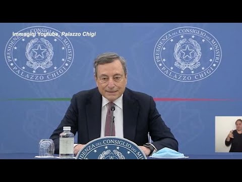 Draghi: «Approvata legge di bilancio in Cdm, c’è stato applauso. Soddisfatti del provvedimento»