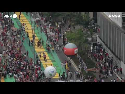 Brasile, migliaia di persone in piazza contro il governo Bolsonaro