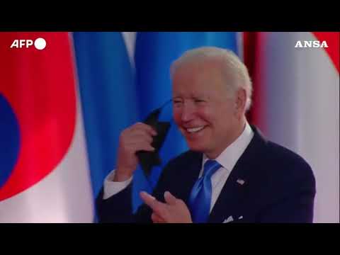 G20, Biden arriva alla Nuvola a bordo di The Beast: l’accoglienza di Draghi