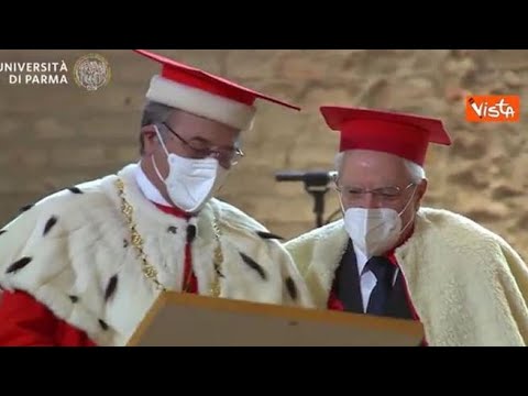 Mattarella riceve la laurea ad honorem in Relazioni internazionali