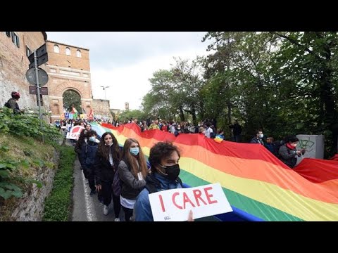 Assisi, il ritorno della «Marcia della Pace»: più di diecimila gli iscritti