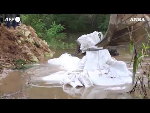 Alluvioni in Cina, 120 mila persone evacuate nella regione di Shanxi