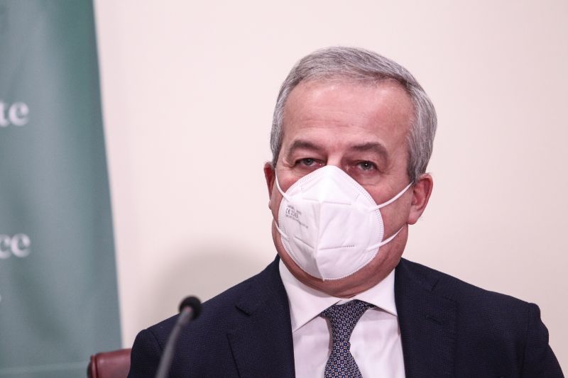 Covid, Locatelli “Sarà un Natale con maggiore socialità”