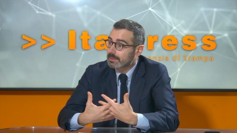 Dal Papa a Totti, un libro spiega come si costruisce la popolarità