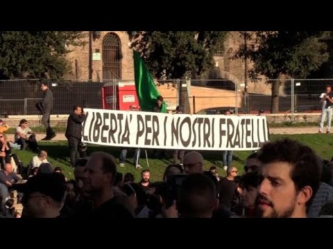 Green Pass, sit-in al Circo Massimo: «Noi siamo il popolo»
