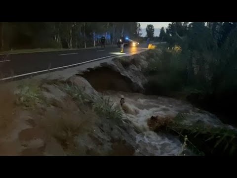 Maltempo in Sardegna, crolla un tratto di strada vicino a Costa Rei