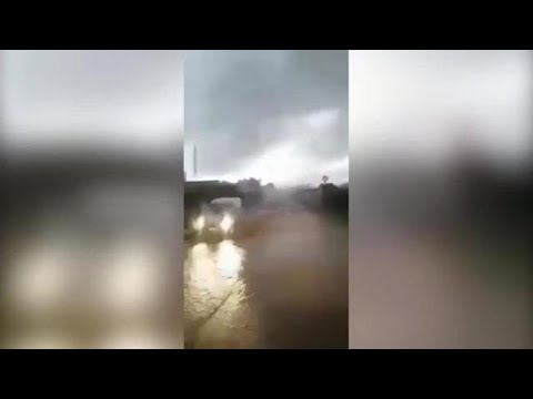 Sicilia, i tornado visti da vicino: i video più impressionanti