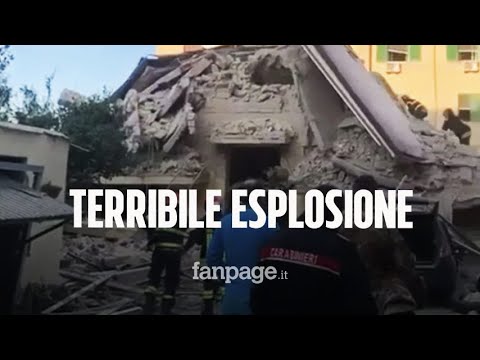 Crolla palazzina del Casertano, si cercano persone tra le macerie