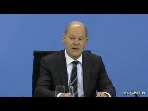 Covid, la Germania guarda al lockdown, appello a rimanere a casa