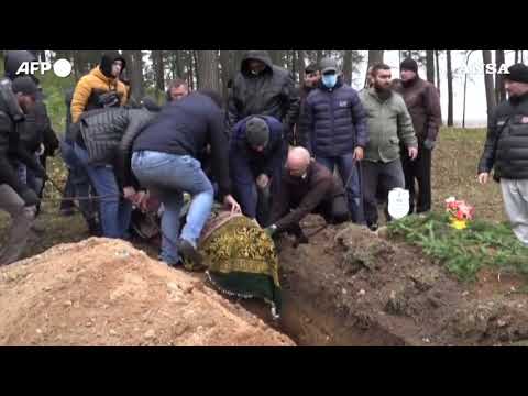 Migranti, un uomo yemenita seppellito vicino al confine bielorusso