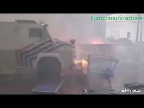 A Bruxelles 35mila in piazza contro stretta Covid, duri scontri