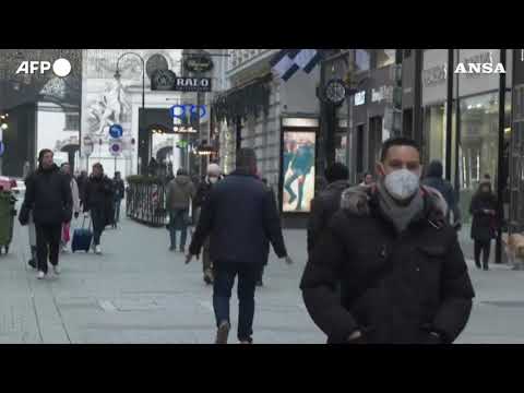 Covid, in Austria entra in vigore il lockdown parziale