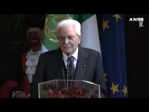 Vaccini, Sergio Mattarella: “Un referendum sulla scienza vinto 9 a 1”