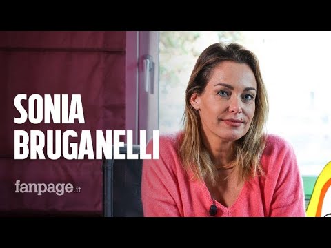 Sonia Bruganelli oltre Bonolis e il GF Vip: “In Tv è tutto finto? No, ma la televisione è scritta”