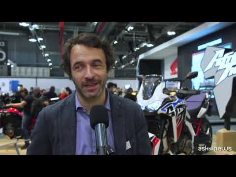Honda porta a Eicma Adv 350, Fireblade SP e concept Hornet in 3D
