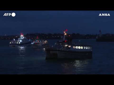 Escalation sui migranti, strappo Parigi-Londra