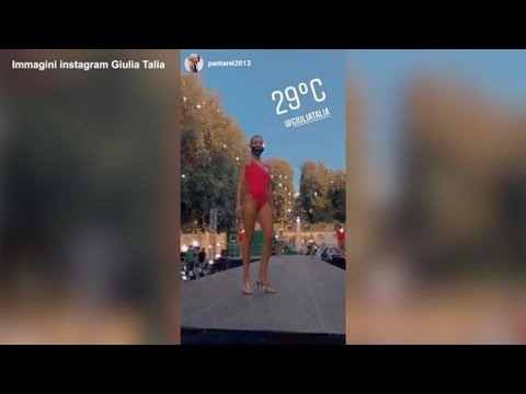 Giulia Talia in passerella, è la prima aspirante Miss Italia dichiaratamente gay