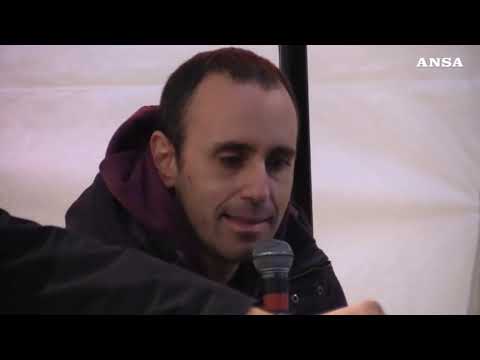 Torino, Zerocalcare sold out all’Universita’: bagno di folla per il fumettista