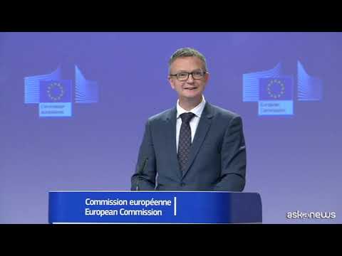 L’Ue ritira il “documento boomerang”, ma non “vietava” il Natale