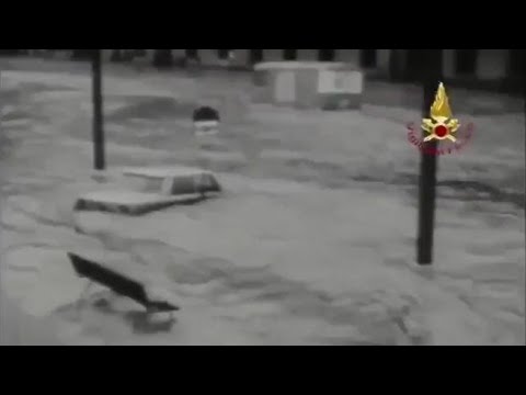 Firenze, il ricordo dei 9mila salvataggi a 55 anni di distanza dall’alluvione