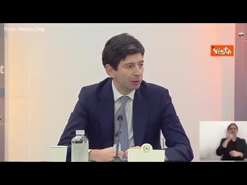 Terza dose, Speranza: «Da prossima settimana valuteremo abbassamento soglia anagrafica»