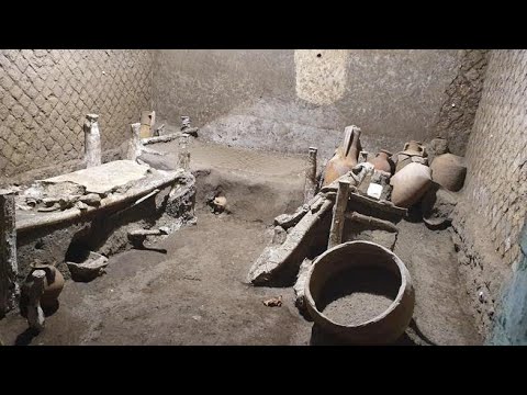 Pompei, nuova scoperta: viene alla luce la stanza degli schiavi – il video