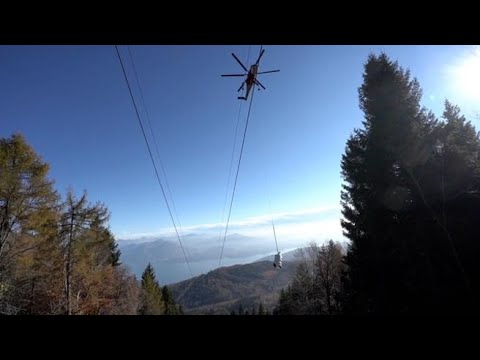 Mottarone, rimossa la cabina della funivia precipitata lo scorso maggio