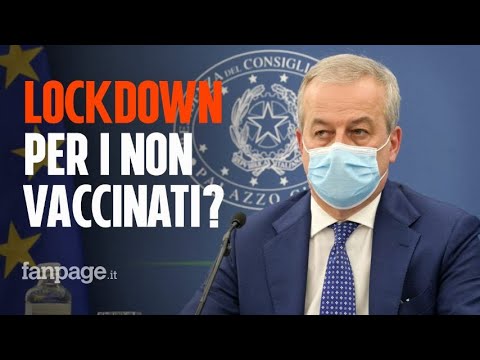 Modello Austria, lockdown per i non vaccinati: per Locatelli è impossibile in Italia