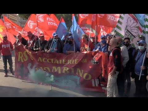 Acciaio, lavoratori ex Ilva e Jsw Piombino in corteo a Roma