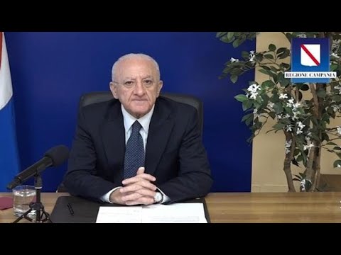 Covid, De Luca: «Siamo nel pieno della quarta ondata, dobbiamo riaprire le terapie intensive»