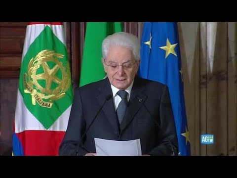 Mattarella sui no vax: «Poche eccezioni, forse con sproporzionato risalto mediatico»