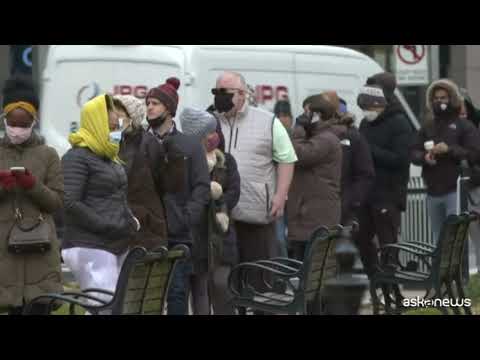 Usa, file lunghissime per i tamponi molecolari a Washington