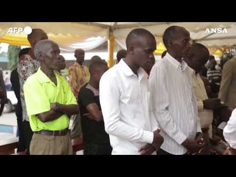 In Burundi chiese piene per Natale nonostante il Covid