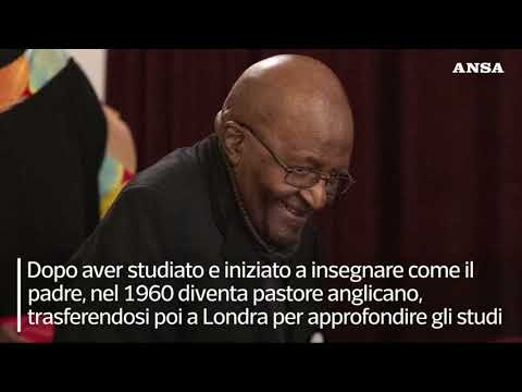 E’ morto Desmond Tutu, l’arcivescovo che lotto’ contro l’apartheid